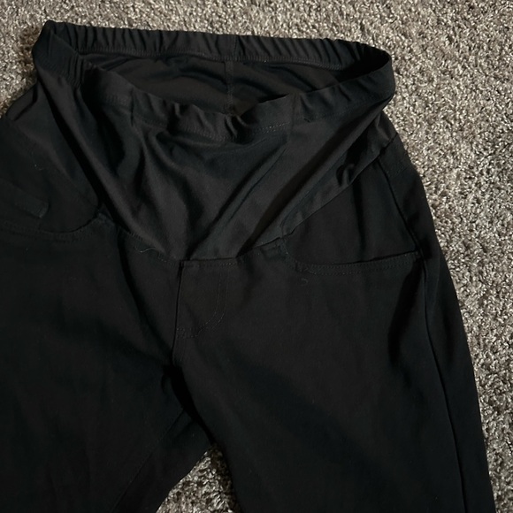 one to nine Black maternity pants size 28 - Picture 5 of 6